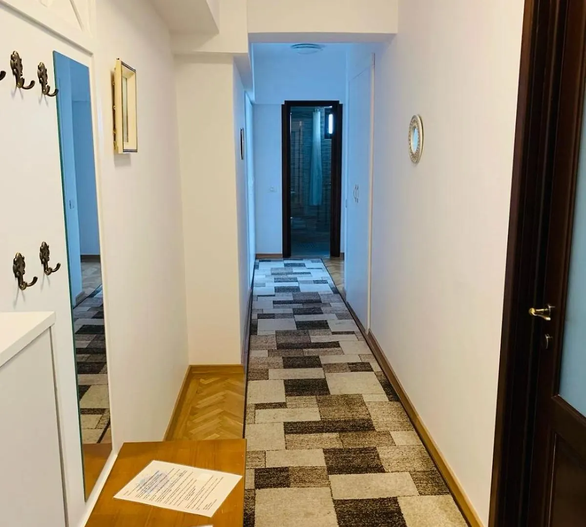Sofiart Apartment Bucareste Roménia